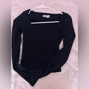 black ribbed hollister long sleeve top